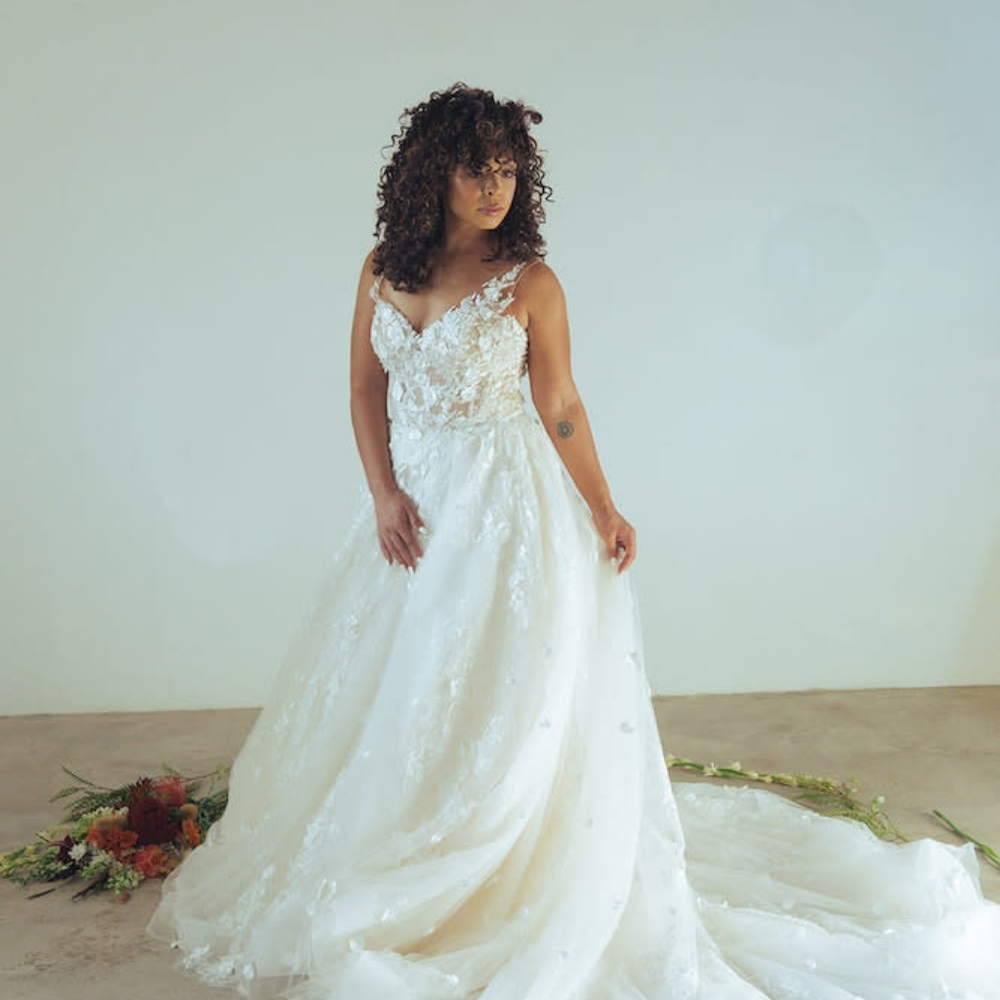 Private Label Plus Size Wedding Dress
